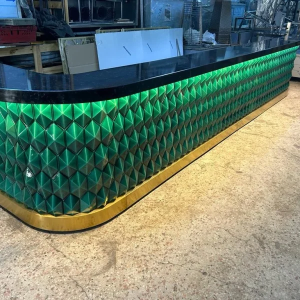 Diamond Bar Önü Seramik Zümrüt Yeşil 12.5x25 cm
